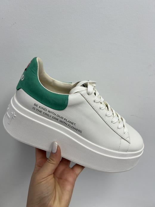 ash专柜正品 如jia白送 BEKIND 花朵刺绣 内外全皮超轻IP厚底小白鞋 商品图3