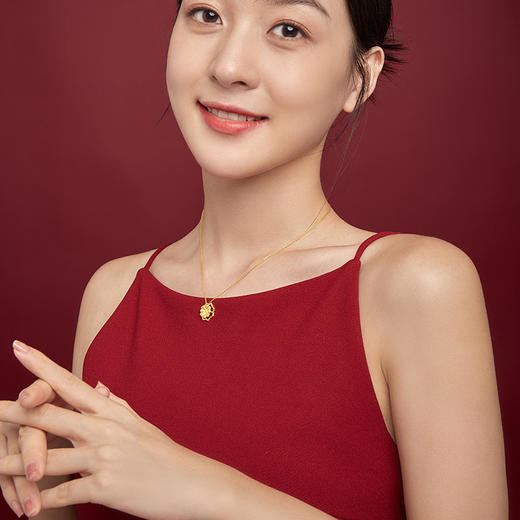 周六福黄金项链足金女计价牡丹花吊坠送礼送妈妈送女友送女友礼物 商品图3