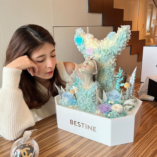 VBEINGS花语 永生花美人鱼 永生花玫瑰礼盒送女友爱人纪念日生日告白礼物摆件 商品图2