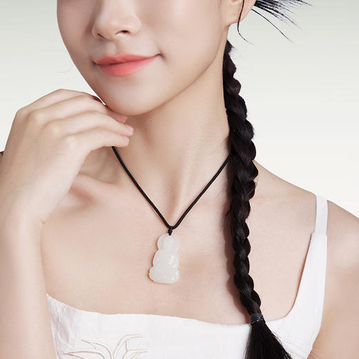 周六福和田玉吊坠男女如来玉佛玉坠白玉石挂件官方正品节日礼物 商品图4