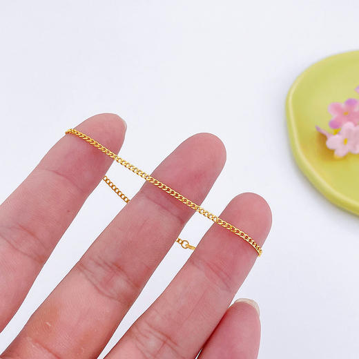 【限时克减150元】足金999 5G黄金侧身手链（可以穿绳的古巴链）(AG5GSL00124)（预售产品下单后不退款不退货不换货不补差价） 商品图2