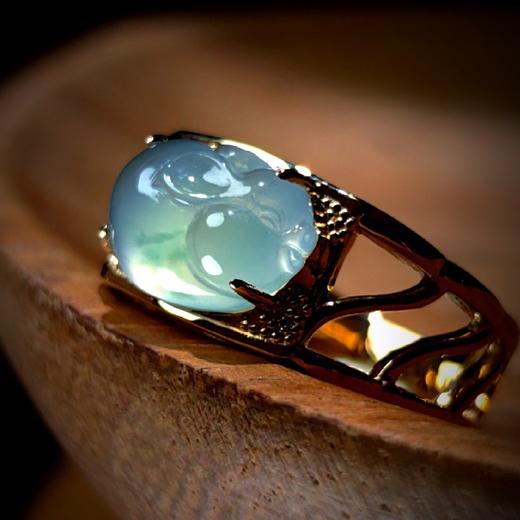 【无忧】18k高冰种翡翠小猪戒指 商品图2