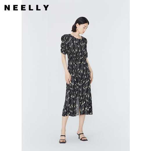 NEELLY纳俪商场同款印花短袖连衣裙女侧腰打褶显瘦泡泡袖开叉裙子 N24041Y01022 商品图1