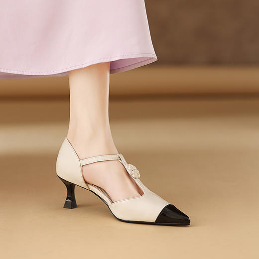 【预售5天】优雅百搭撞色，细跟里外全皮山茶花凉鞋DMJ&81783F 商品图6
