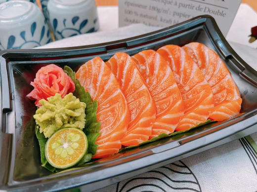 三文鱼脊背刺身中份（120g-130g）5-6片，自取可用 商品图1