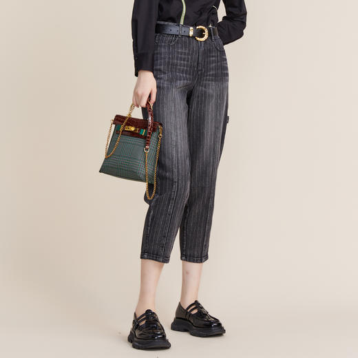 MIIDII谜底2022春款简约休闲渐变洗水宽松纯棉牛仔裤女221MK0009 商品图3