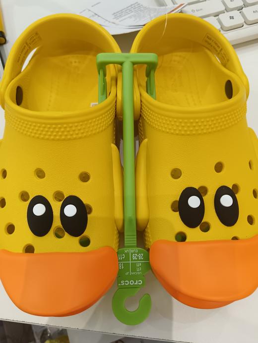 【5折】6楼卡骆驰CROCS经典小鸭子小Clog T，吊牌价399元，现价200元 商品图0