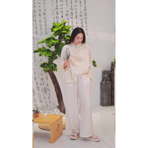 【线上专属】立领小衫（24710205-凝脂） 商品图1