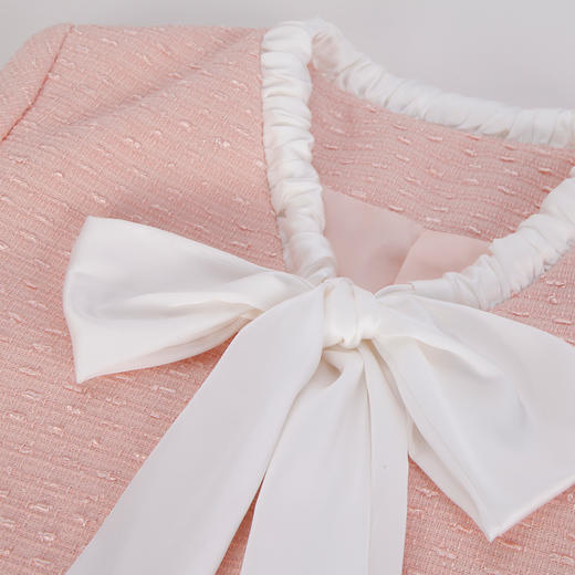 PE106斯尔丽2024春季新款韩版小香风长袖撞色领结短上衣+短裙女式套装 商品图4