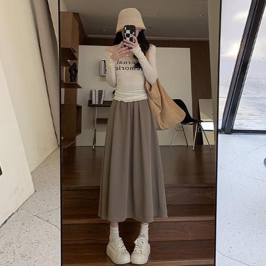 【“质感满满”百搭显腿长！】春夏必备，细条针织半身裙，百褶裙摆，中长款，宽松显瘦，百搭易配，时尚must-have！ 商品图1