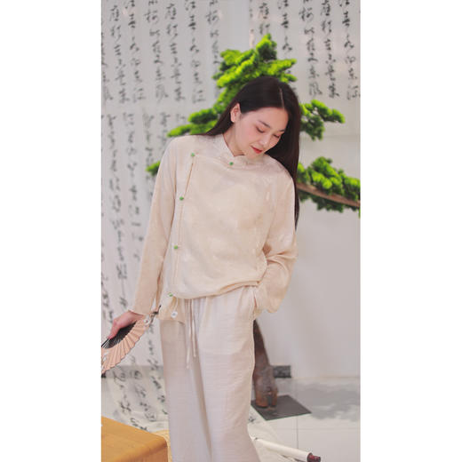 【线上专属】立领小衫（24710205-凝脂） 商品图2