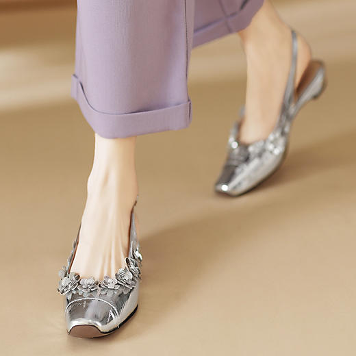 【预售5天】文艺复古风，头层鳗鱼纹羊皮低跟后空凉鞋QQJ&1173F 商品图8