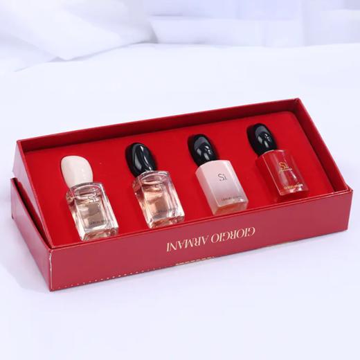 【配礼袋】ARMANI/阿玛尼挚爱系列香水四件套礼盒红瓶Q香7.5ml*4支 香港直邮 商品图4
