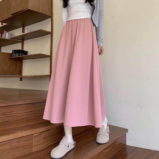 【“质感满满”百搭显腿长！】春夏必备，细条针织半身裙，百褶裙摆，中长款，宽松显瘦，百搭易配，时尚must-have！ 商品图2