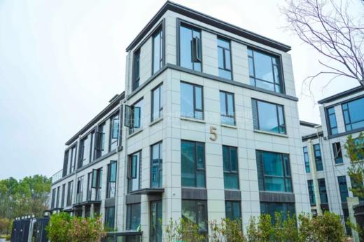 武汉慢姑娘云海问舍别墅轰趴 商品图0