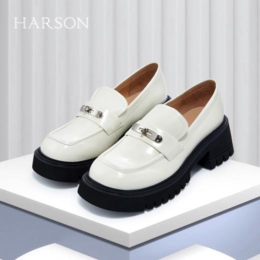 【自营】哈森 女鞋专柜2022秋季新款粗跟英伦乐福女单鞋 HL228801 商品图1