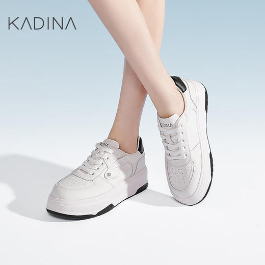 【自营】哈森 卡迪娜新品运动休闲鞋系带平跟深口小白鞋女 KC230103 商品图1