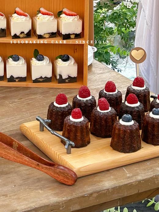 「户外草地婚礼」甜品台案例 商品图2