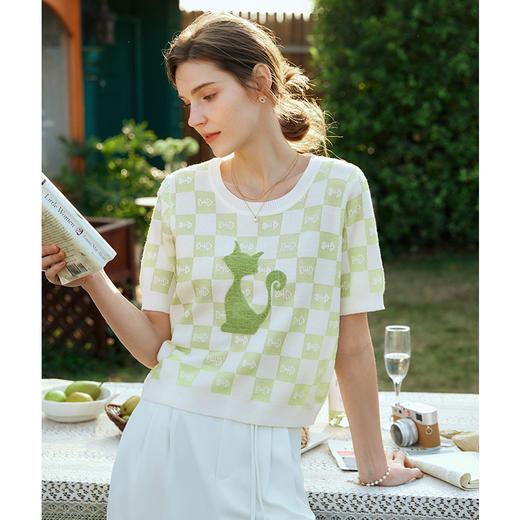 OLrain欧芮儿浅绿色针织衫女夏季2024新款棋盘格趣味猫咪套头上衣 商品图1