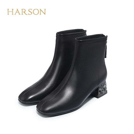 【自营】哈森 Harson/2023冬新款真皮短靴方头中跟水钻女靴 HA227107 商品图1