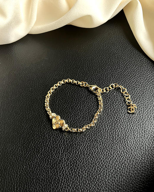 现货 THS 3.30-无 香家爱心珍珠系列饰品 项链 手链系列饰品 5款 CU1162 商品图8