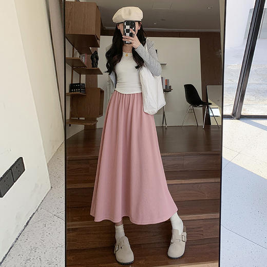 【“质感满满”百搭显腿长！】春夏必备，细条针织半身裙，百褶裙摆，中长款，宽松显瘦，百搭易配，时尚must-have！ 商品图5