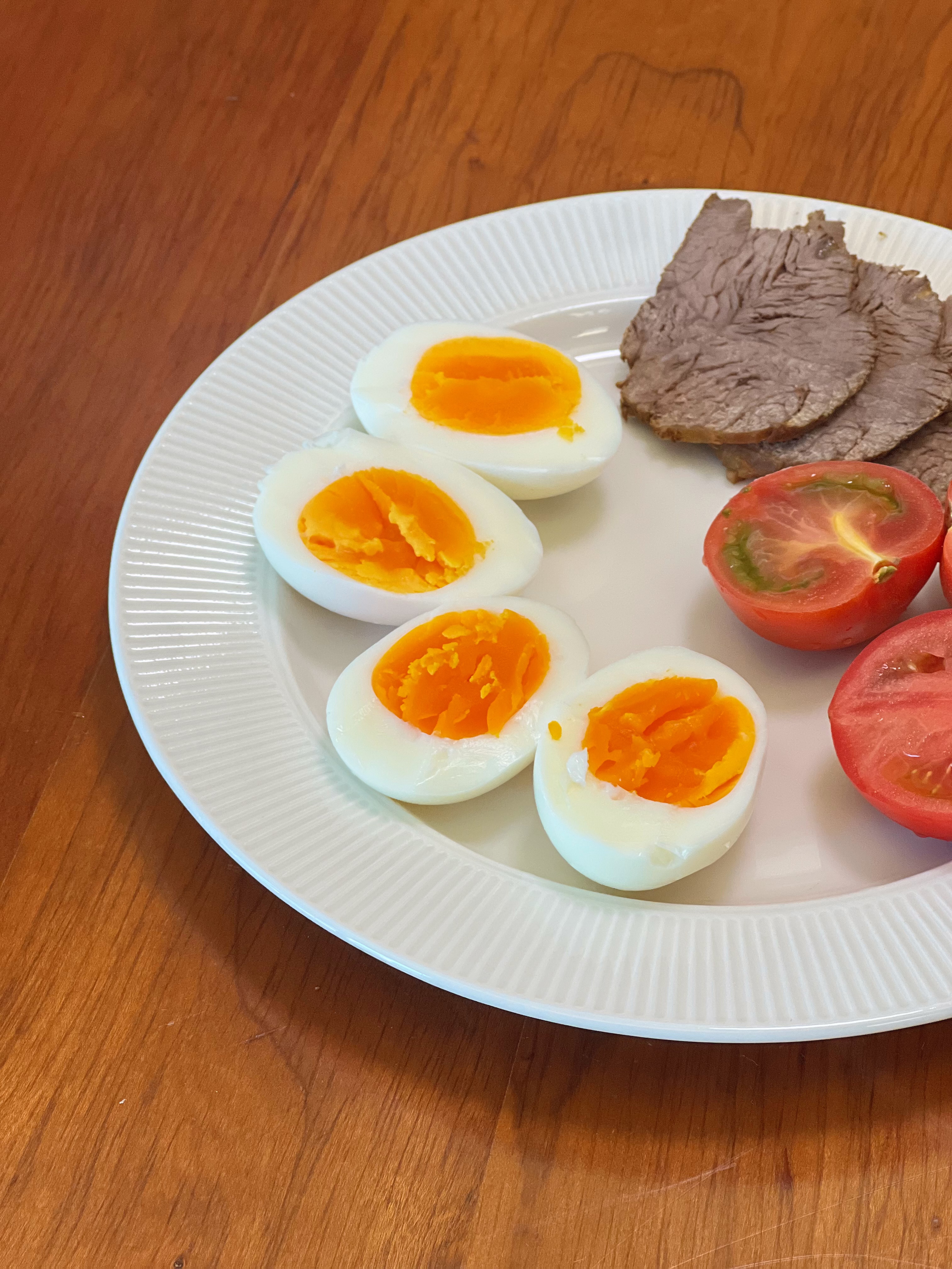  【竹林散养土鸡蛋  顺丰包邮】谷物和蔬菜喂养 现捡新鲜土鸡蛋 公鸡母鸡自然林间放养 每一颗鸡蛋都有受精卵 营养价值更高  土鸡蛋个头小