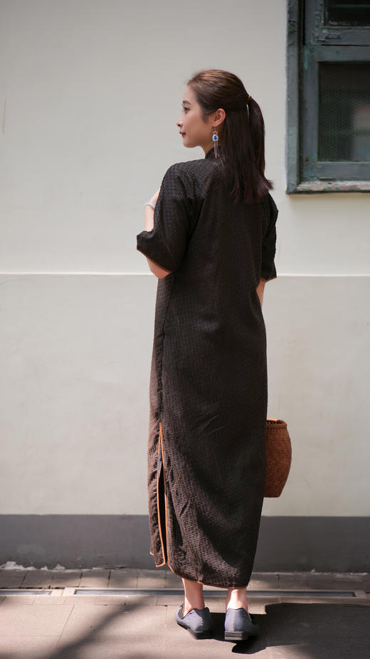 漫物记剪花香云纱旗袍XYS-W221 商品图3