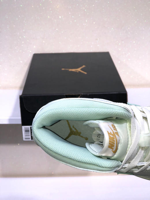 夏日特惠💰420 Air Jordan Legacy 312 头层皮打造市面高工艺有着交错结合的设计 商品图5