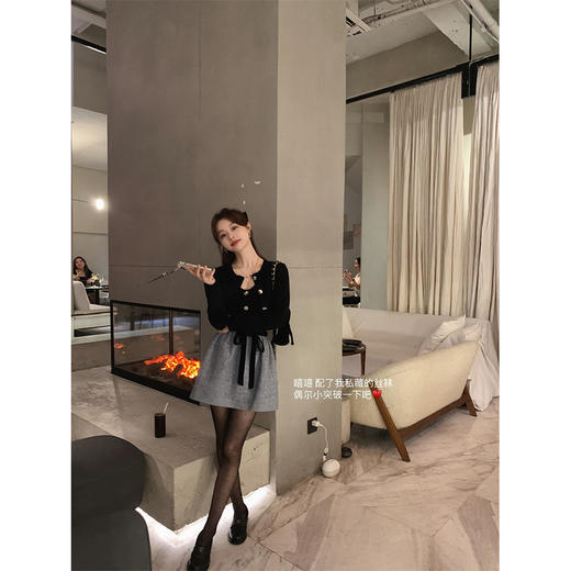 金蘑菇菇 左岸日落三件套/清冷少女毛衣背心短裙时髦小姐姐套装 商品图2