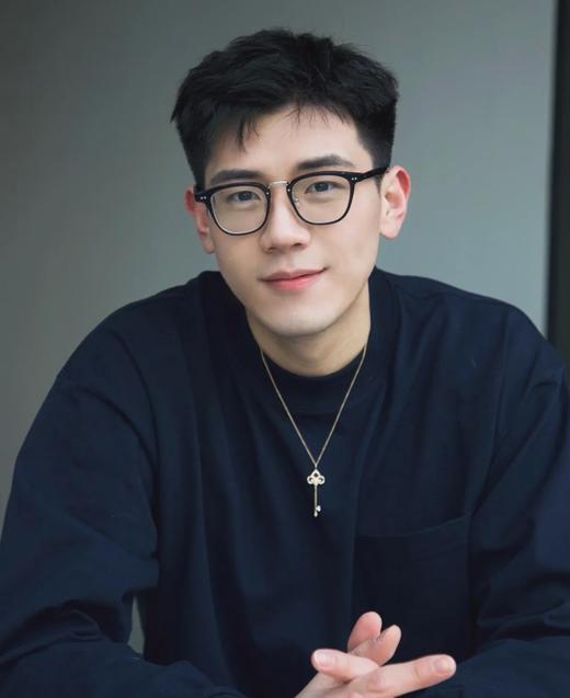 蒂F尼Tiffa*y鸢尾花红玛瑙钥匙项链 商品图1