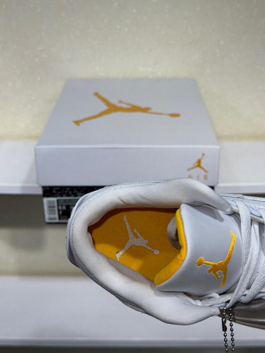 夏日特惠💰530 纯原版本 # Air Jordan 乔丹3代 aj3 乔丹篮球鞋系列 商品图5