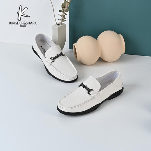 2024年经典鲨夏季新款男士平底一脚蹬浅口豆豆鞋休闲鞋KW74-D14031 商品图4