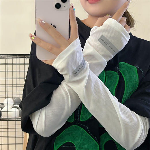 【新品福利！买袖套送面罩】夏日必备，防晒降温。冰袖解暑，宽松舒适。赛车、骑行、户外，方便携带，任性穿戴！ 商品图4
