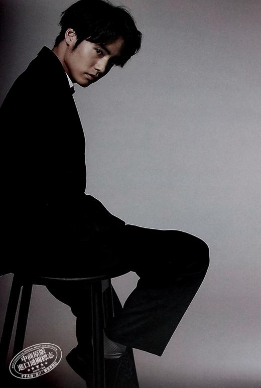 【中商原版】赤楚卫二2nd写真集&访谈E 日文原版 赤楚衛二 インタビュー＆フォトブック E 商品图7