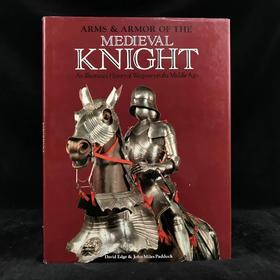 中世纪骑士兵器与铠甲图史（1990再版） 数百幅插图 精装大16开