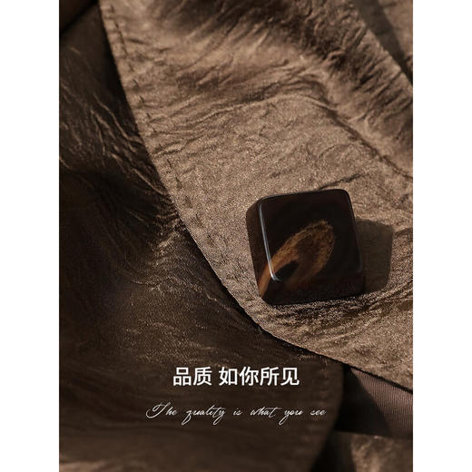 COCOBELLA静奢风贡针假两件肌理缎面西装女质感通勤外套SI0006-4 商品图4