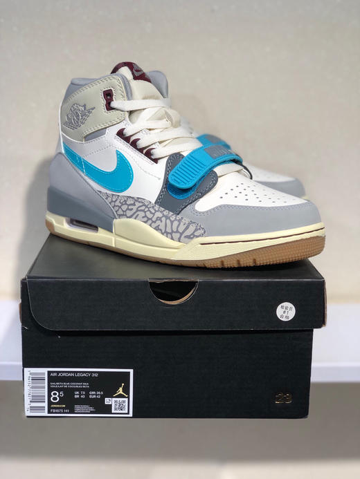 夏日特惠💰420 Air Jordan Legacy 312 头层皮打造市面高工艺有着交错结合的设计 商品图4