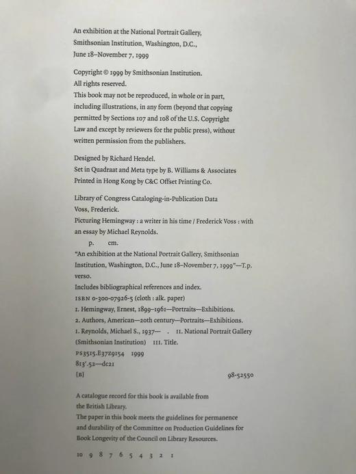 海明威画传 约百幅插图 精装16开 商品图4