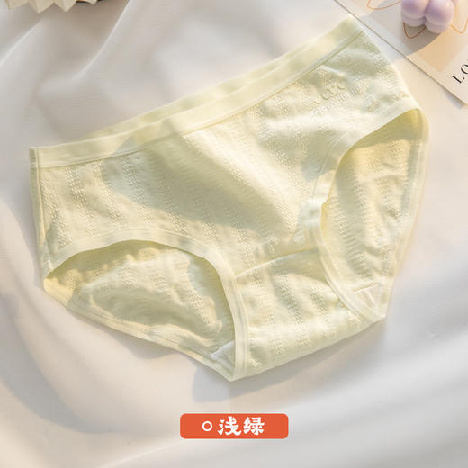 6条装【少女专属！超柔舒适】新款日系透气三角短裤，纯棉内裤，透气舒适，中腰无痕设计，让你的臀部得到呵护，尽情释放活力！ 商品图9
