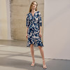 EITIE爱特爱夏季新款V领印花时尚气质连衣裙7407123 商品缩略图1