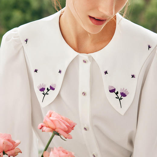 OLrain欧芮儿法式白色雪纺衫女早秋2022新款减龄刺绣领泡泡袖衬衣 商品图3