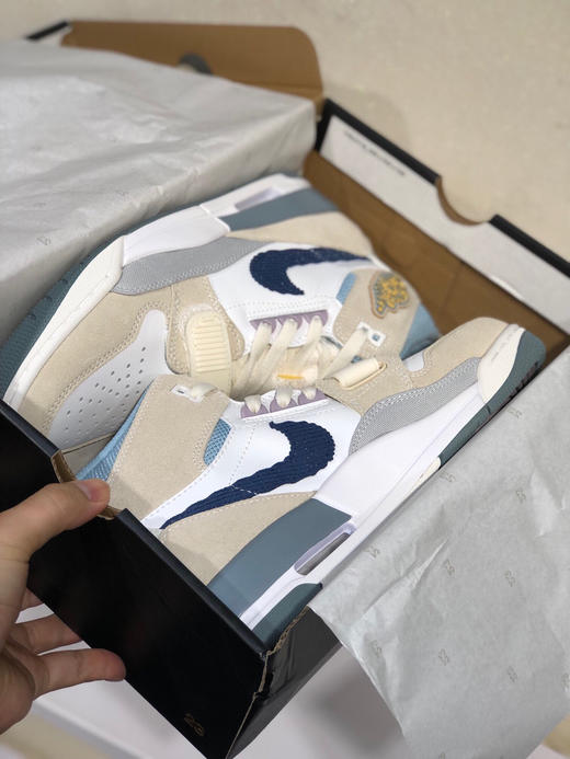 夏日特惠💰420 Air Jordan Legacy 312 头层皮打造市面高工艺有着交错结合的设计 商品图7