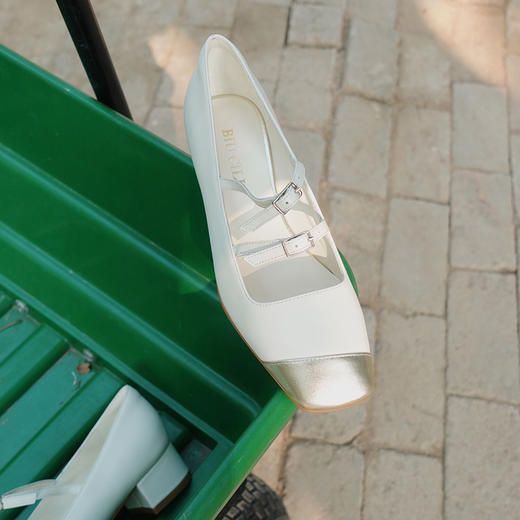 BIUCILI「流金岁月」非对称原创设计 优雅气质方头中跟玛丽珍单鞋 商品图3