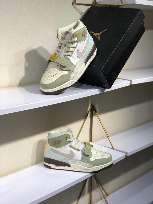 夏日特惠💰420 Air Jordan Legacy 312 头层皮打造市面高工艺有着交错结合的设计 商品图8