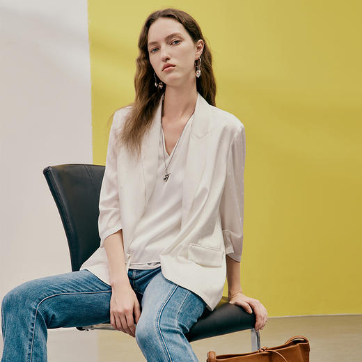 EITIE爱特爱夏季新款时尚显瘦纯色西装薄外套7403107 商品图4