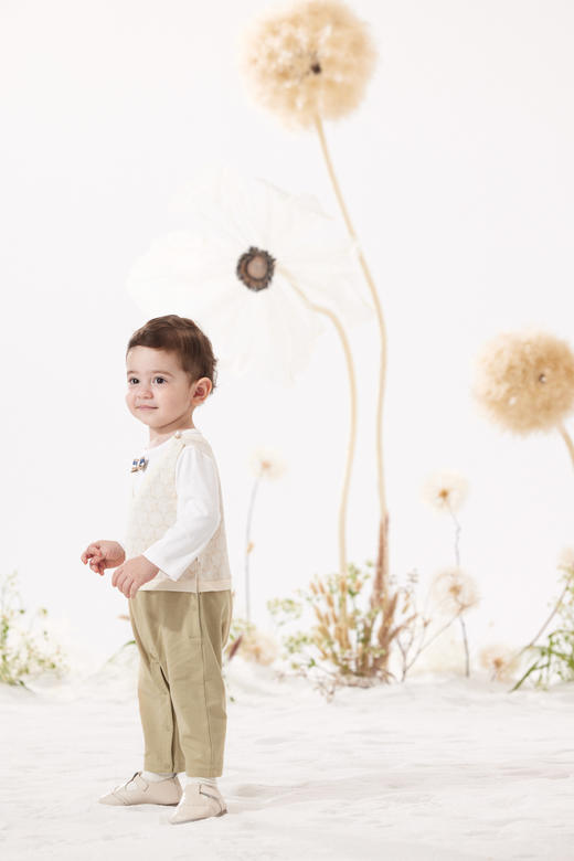 英氏-童衣类（春）H4英针长蛤 浅雅杏 商品图2