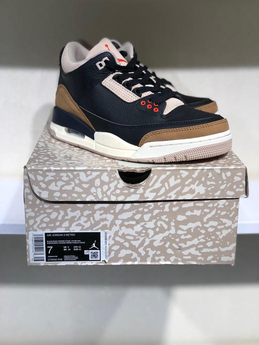 夏日特惠💰530 纯原版本 # Air Jordan 3 看样子像是「黑水泥」的变色版本 商品图4