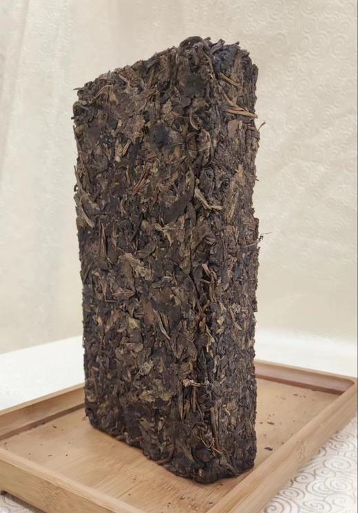 金花姑姑*灵蛇送福 蛇年生肖茶 纪念茶 1.1kg 商品图2