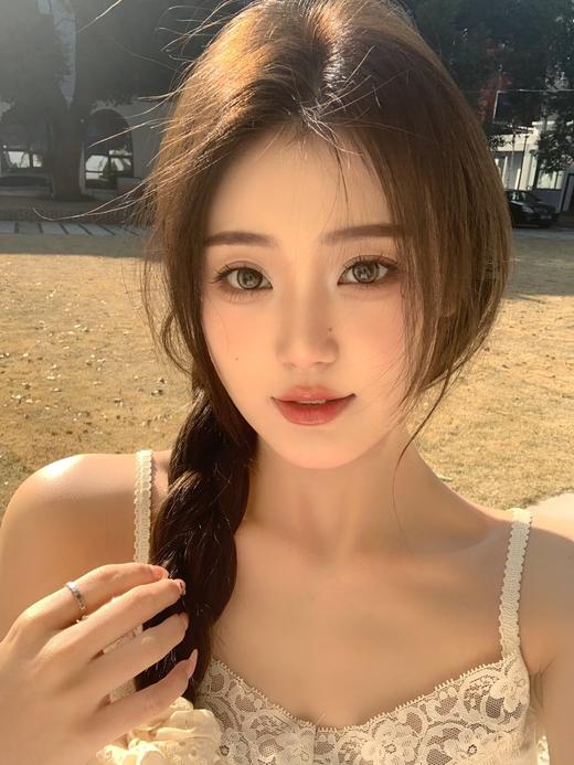 Woolilens旗下 |国王与乞丐&王子日记本 | 14.2mm白狮参考着色中等直径   日抛  一盒十片装 商品图5